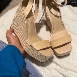 Women's Cream Wedge Sandals